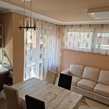Apartment Betti *