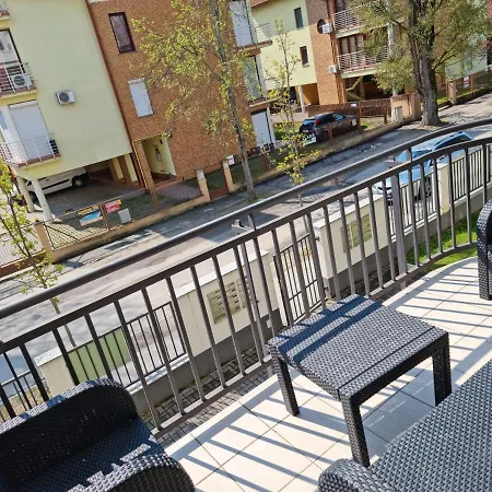 Apartment Betti *